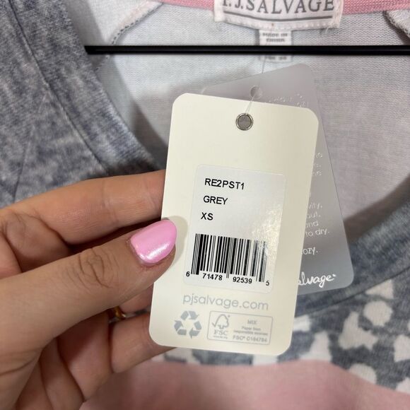 P.J. Salvage Nordstrom's *extremely soft* Long Sleeve Pajama Top NEW XS cheetah - Picture 6 of 10